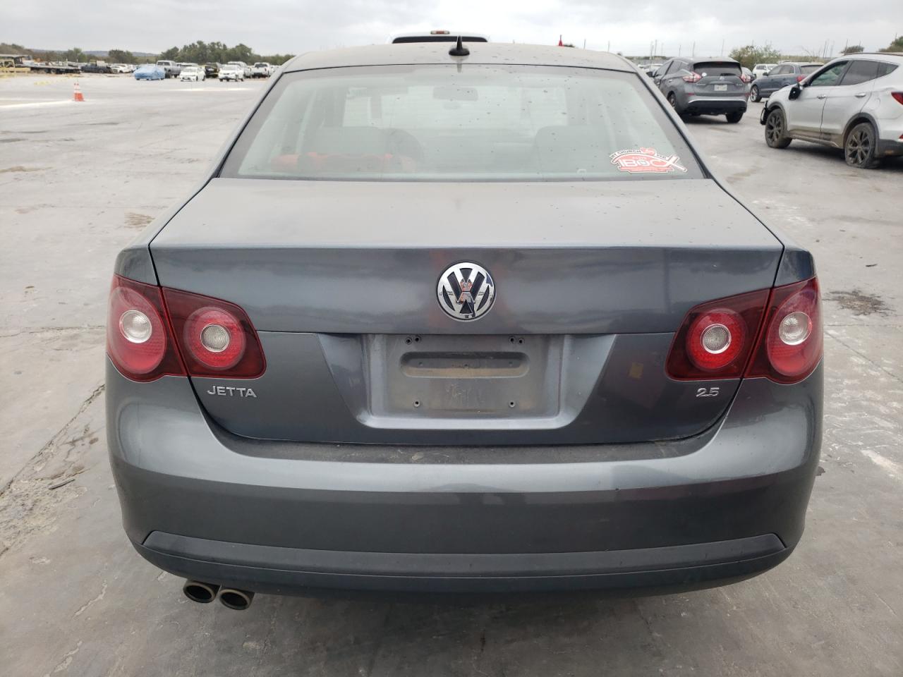2008 Volkswagen Jetta - Image 6