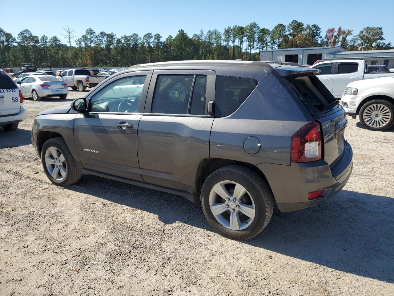 2017 Jeep Compass - Image 2