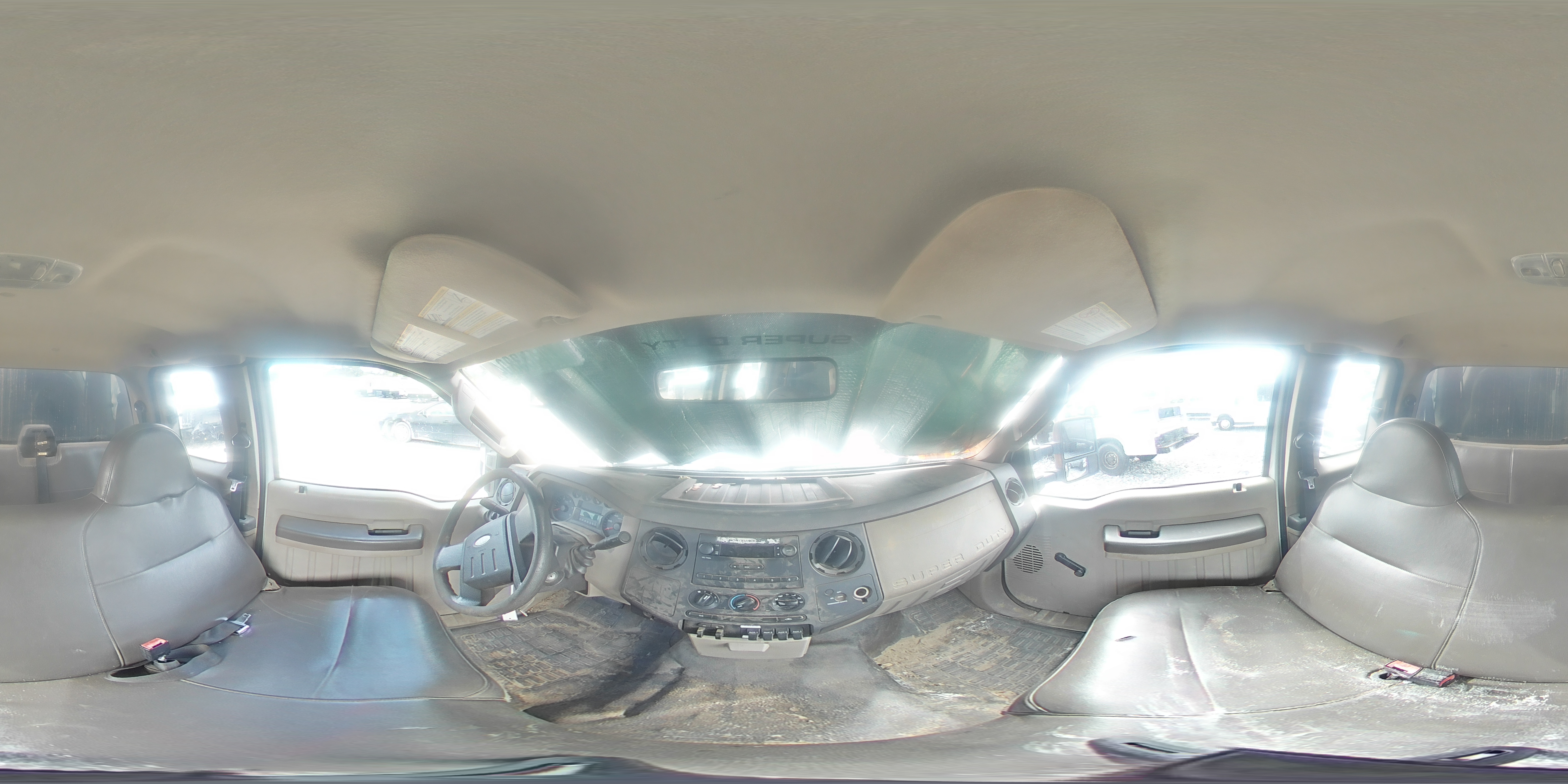 2009 Ford F550 - Image 12
