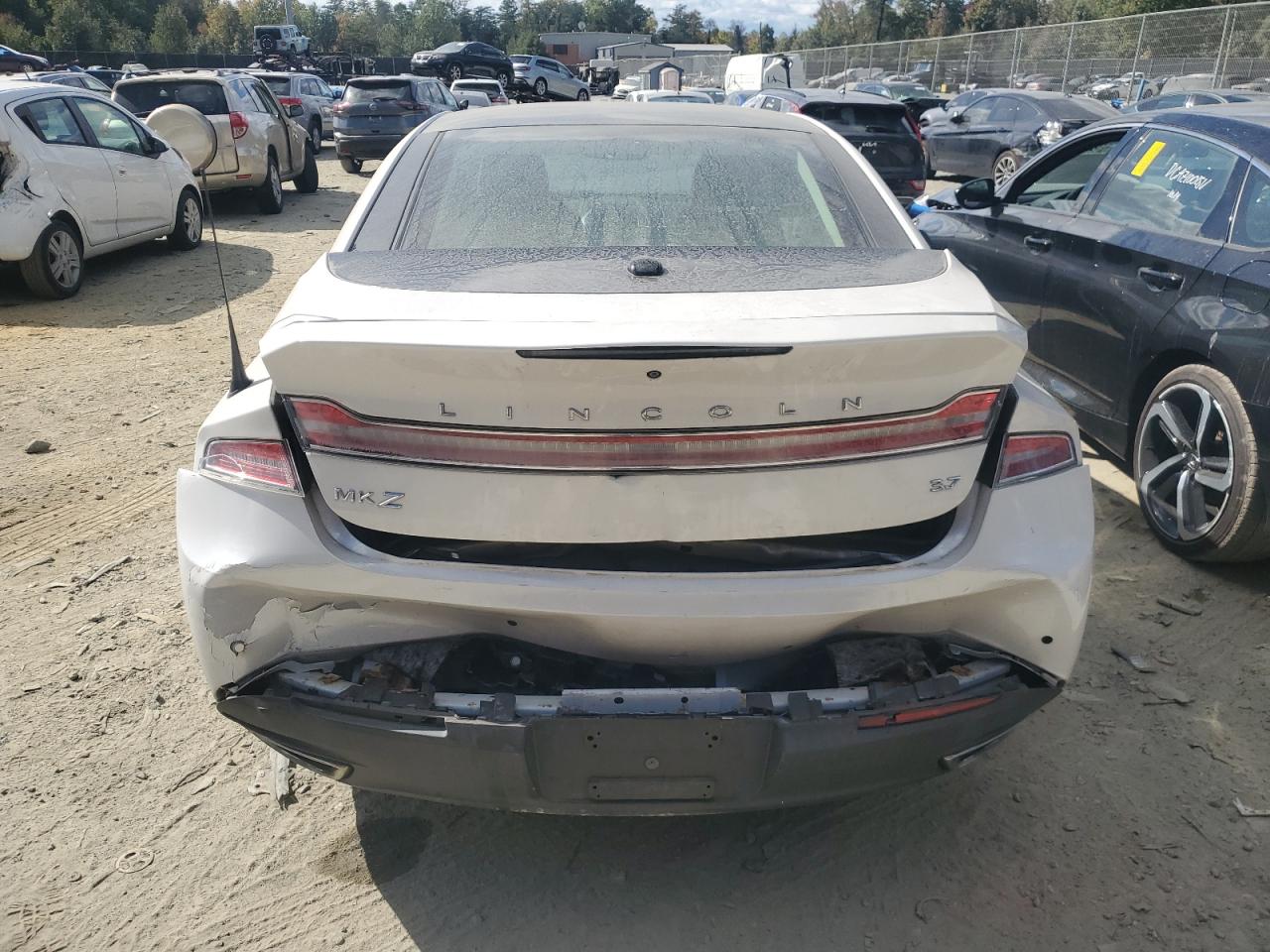 2013 Lincoln Mkz VIN: 3LN6L2GK2DR806170 Lot: 75893414