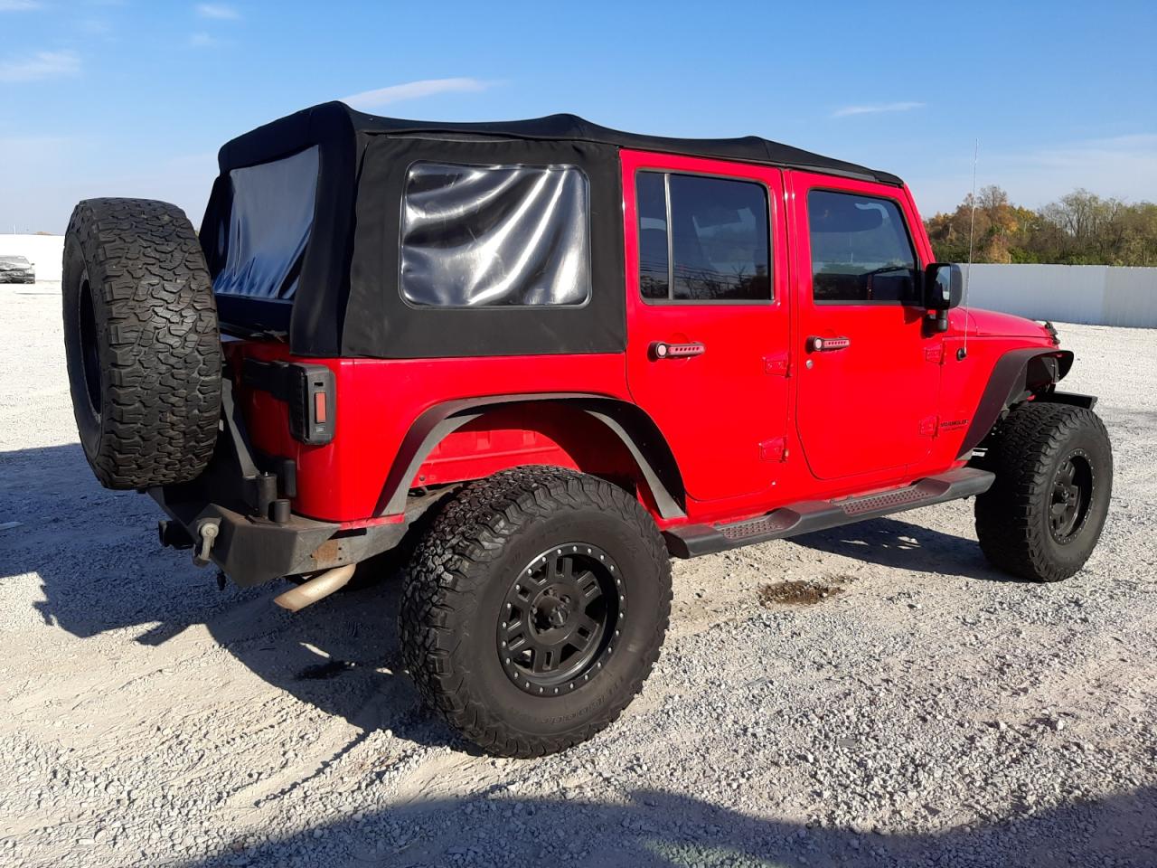 2015 Jeep Wrangler - Image 3
