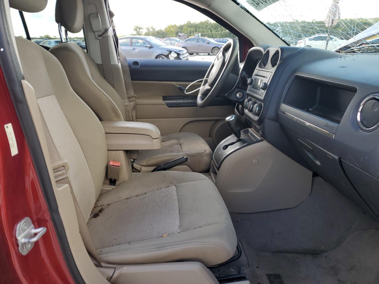 2011 Jeep Compass - Image 7