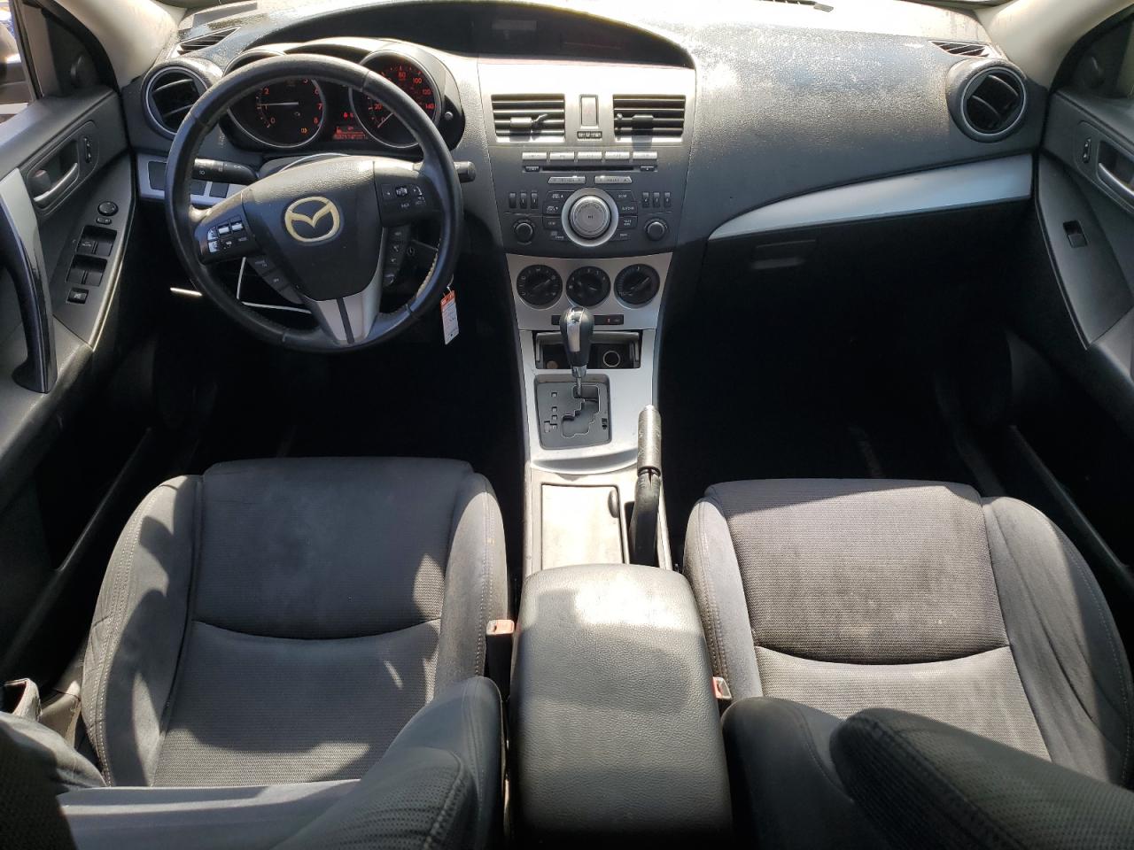 2010 Mazda 3 S VIN: JM1BL1H64A1137629 Lot: 75246614