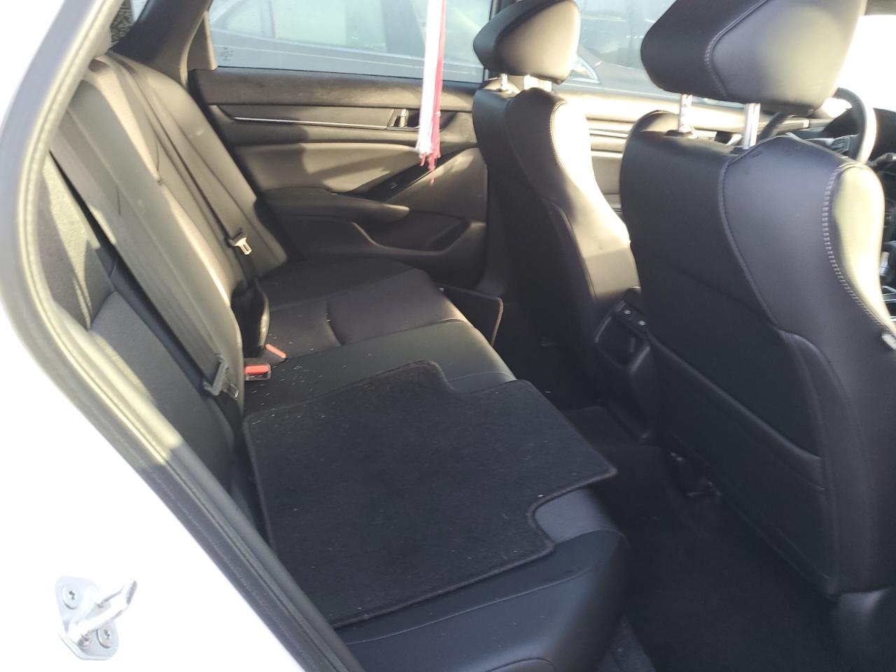 2022 Honda Accord Sport VIN: 1HGCV1F32NA104966 Lot: 75767564