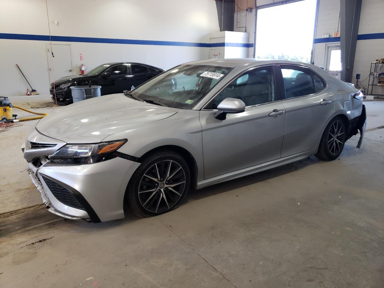 4T1G11AKXMU409215 2021 Toyota Camry Se