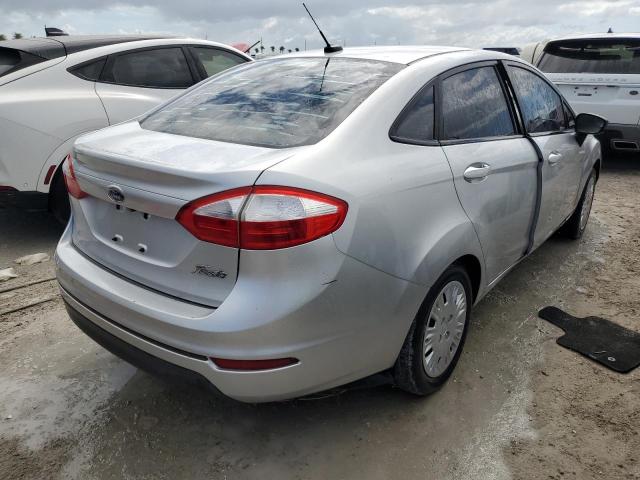  FORD FIESTA 2019 Сріблястий