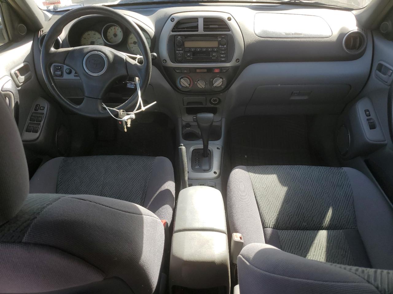 2002 Toyota RAV 4 - Image 8