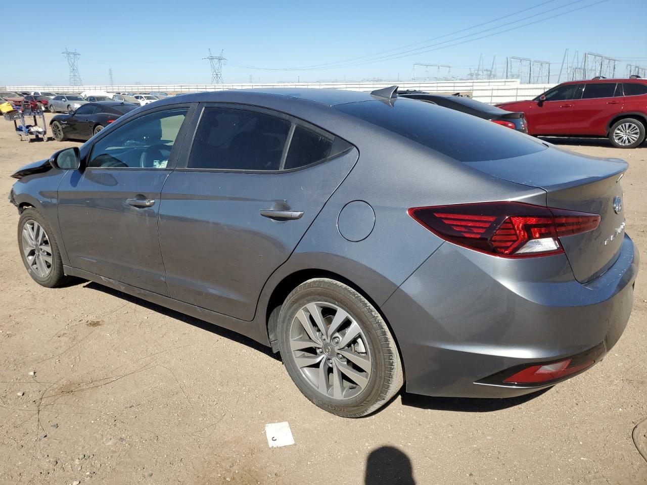 2019 Hyundai Elantra - Image 2