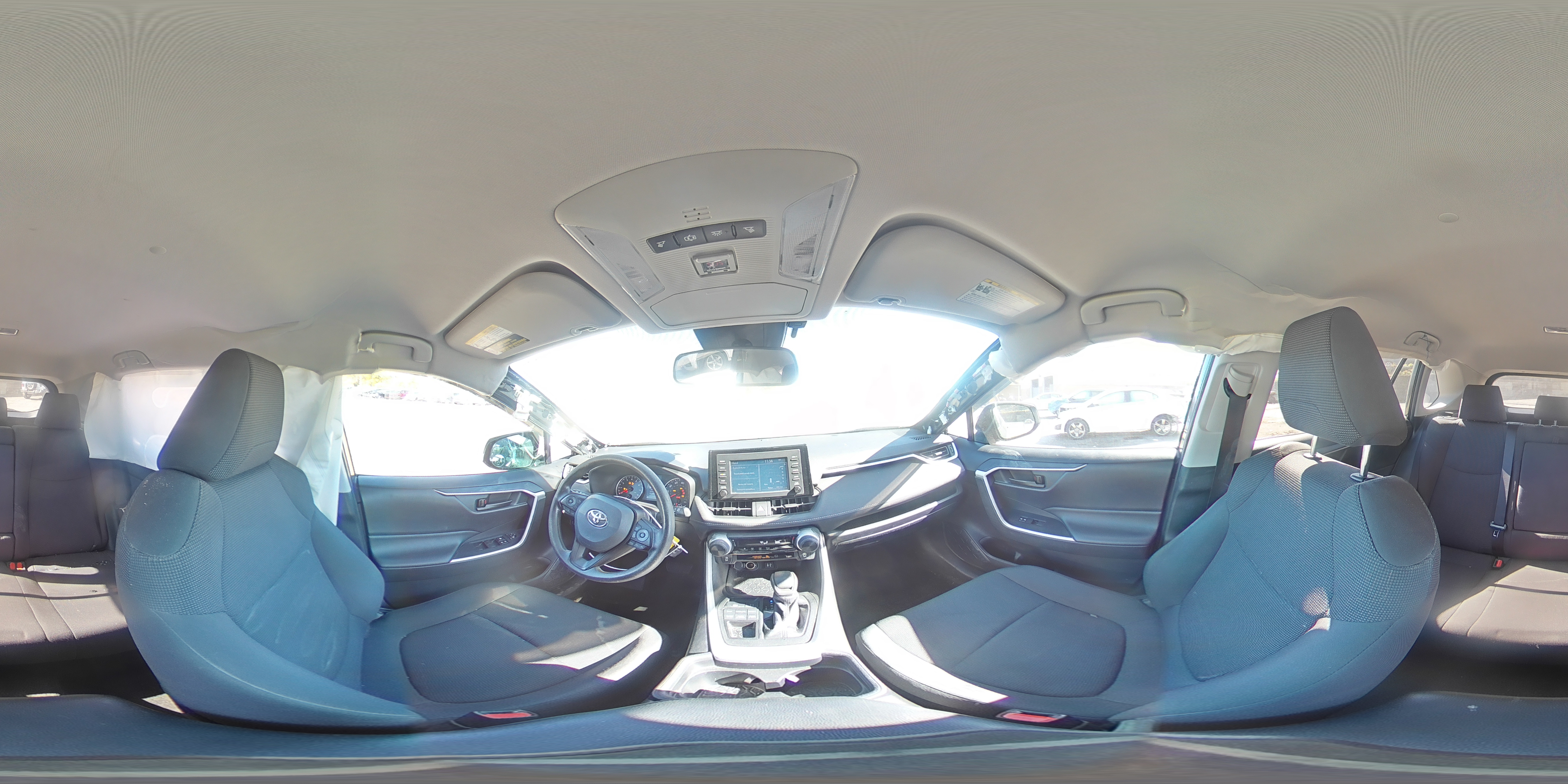 2019 Toyota RAV 4 - Image 14
