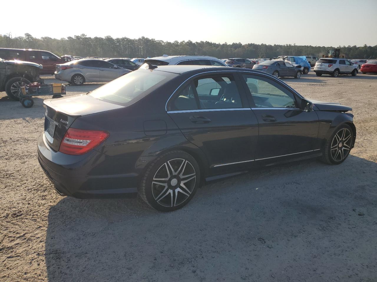 VIN WDDGF8ABXDR278844 2013 MERCEDES-BENZ C-CLASS no.3