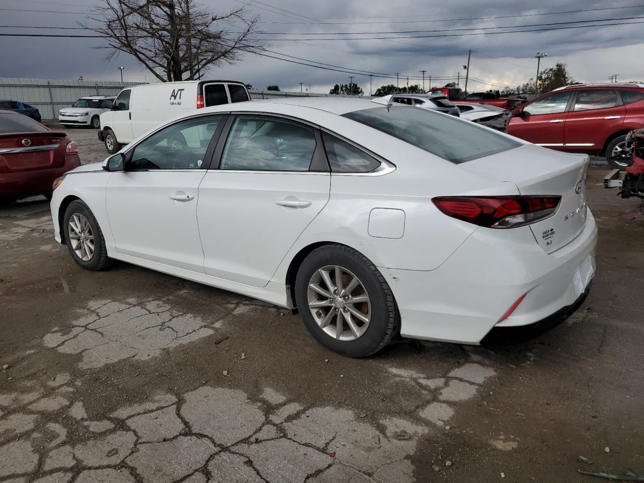 2019 Hyundai Sonata Se VIN: 5NPE24AF2KH747289 Lot: 76310434