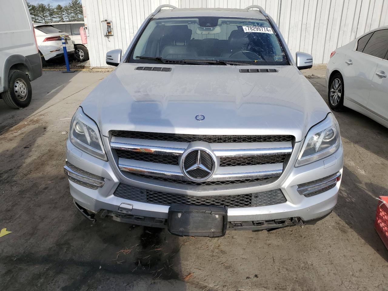 VIN 4JGDF7CE0EA321758 2014 MERCEDES-BENZ GL-CLASS no.5