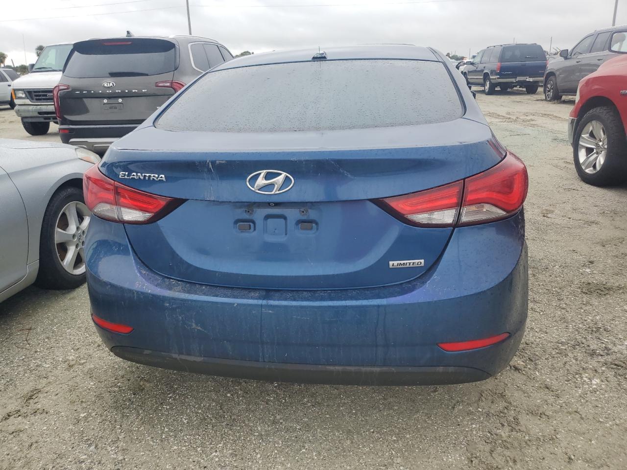 KMHDH4AE5FU454477 2015 Hyundai Elantra Se