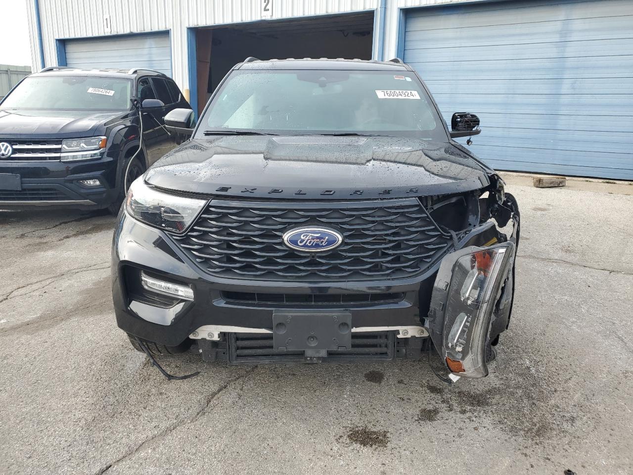 2023 Ford Explorer - Image 5