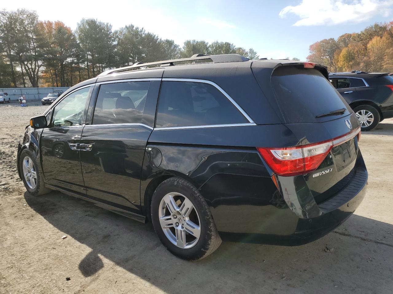 VIN 5FNRL5H94DB066265 2013 HONDA ODYSSEY no.2