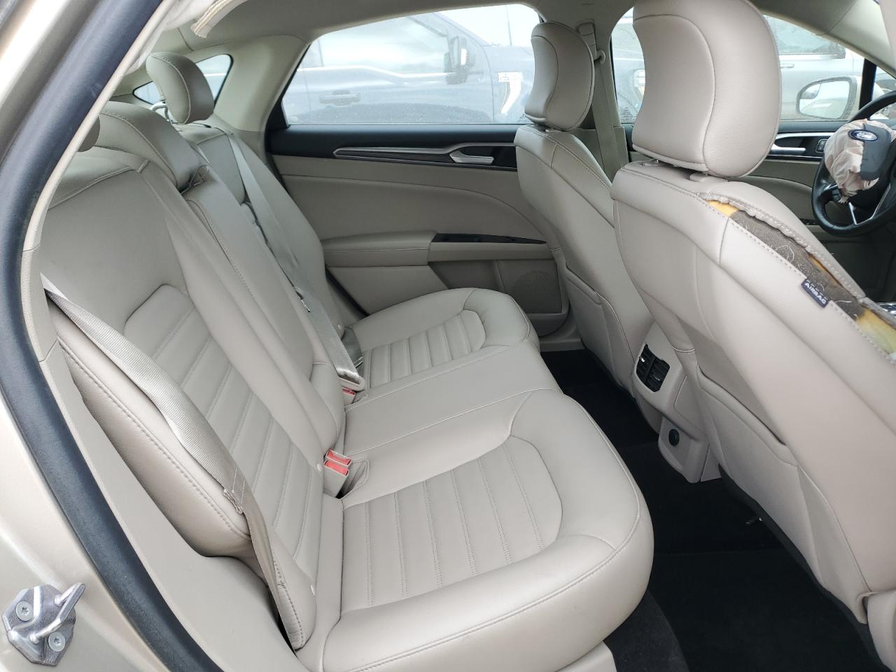 2017 Ford Fusion - Image 10