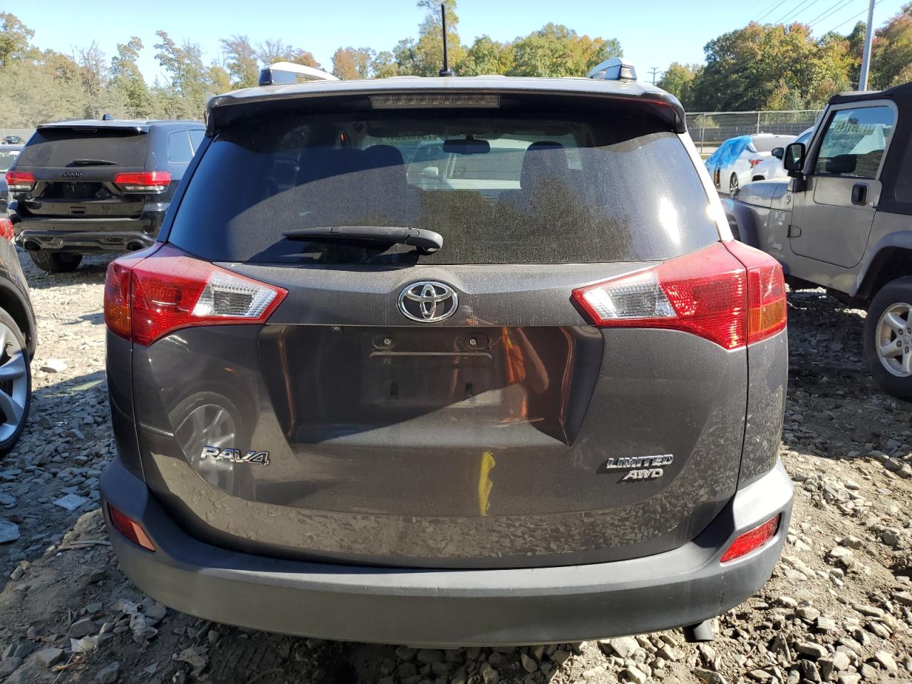 2013 Toyota RAV 4 - Image 6