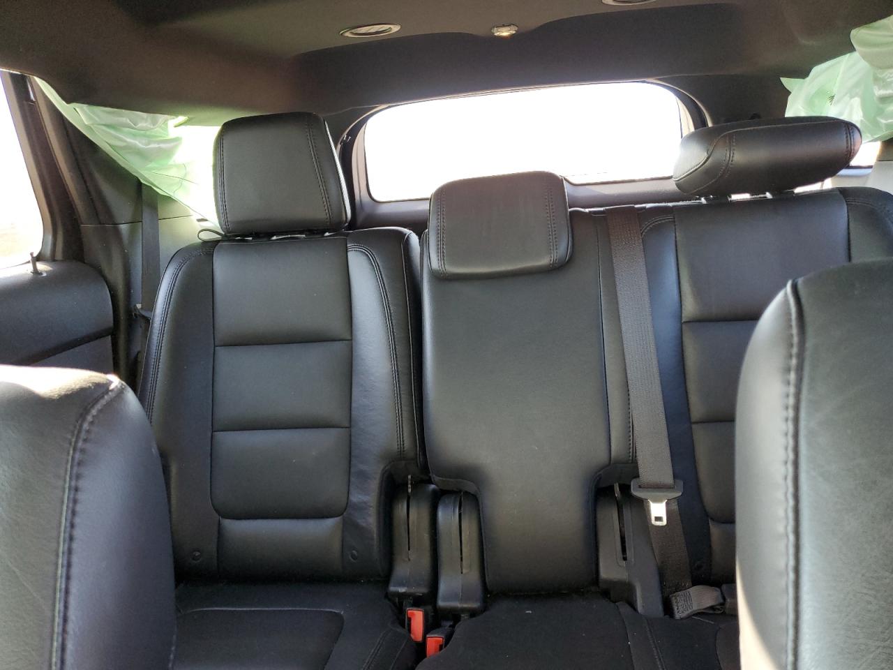 2015 Ford Explorer - Image 10