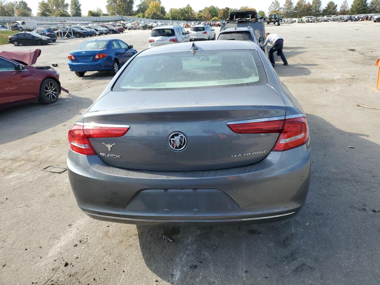 2018 Buick LaCrosse - Image 6