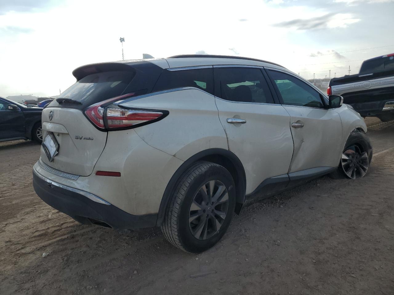 2017 Nissan Murano - Image 3