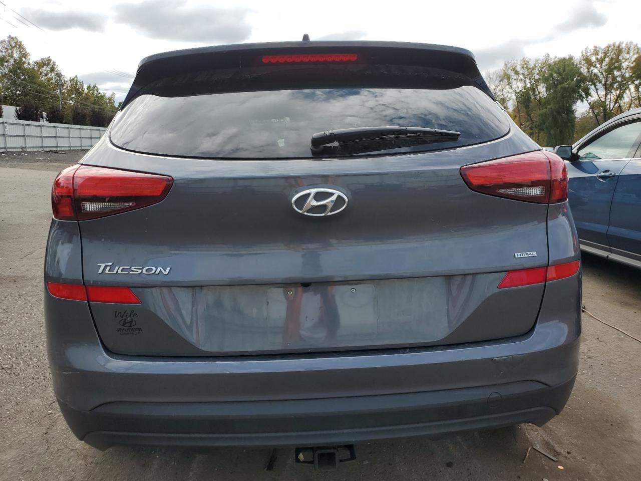 KM8J2CA48KU040903 2019 Hyundai Tucson Se