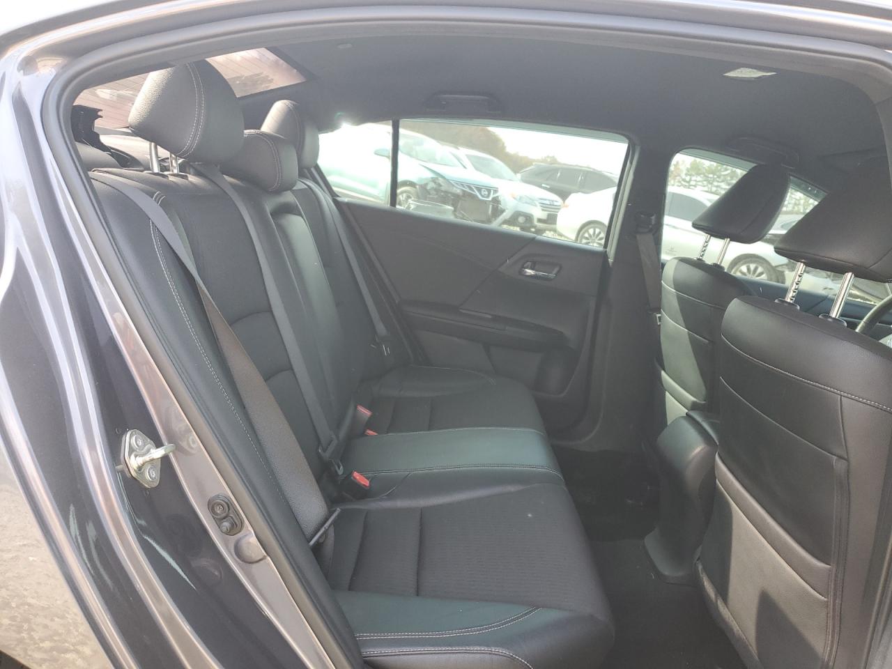 2017 Honda Accord - Image 10