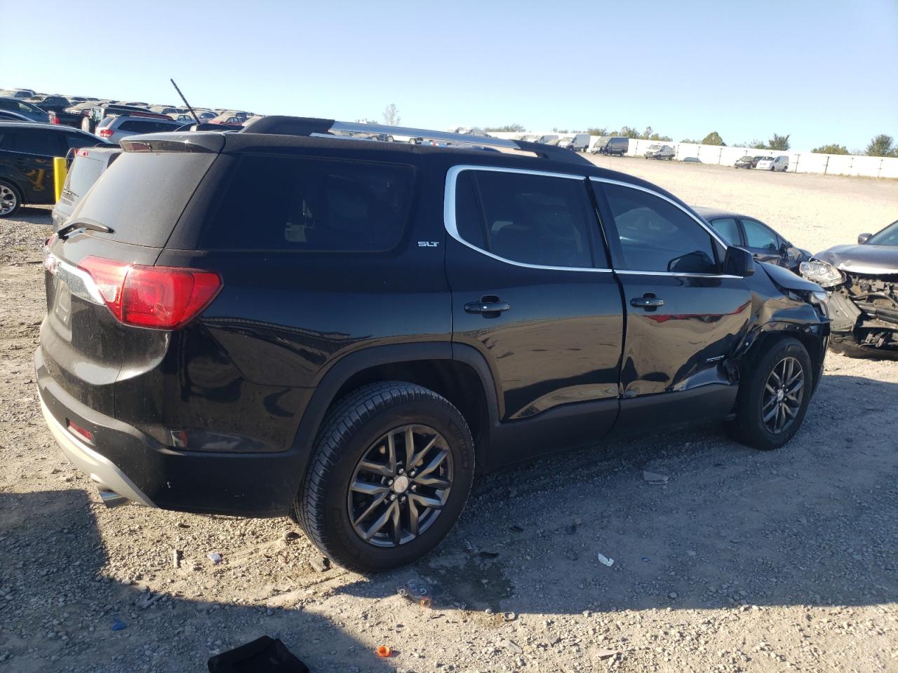 2017 GMC Acadia - Image 3