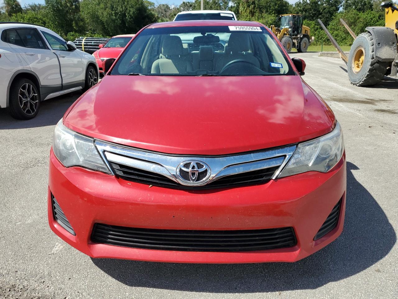 2014 Toyota Camry - Image 5