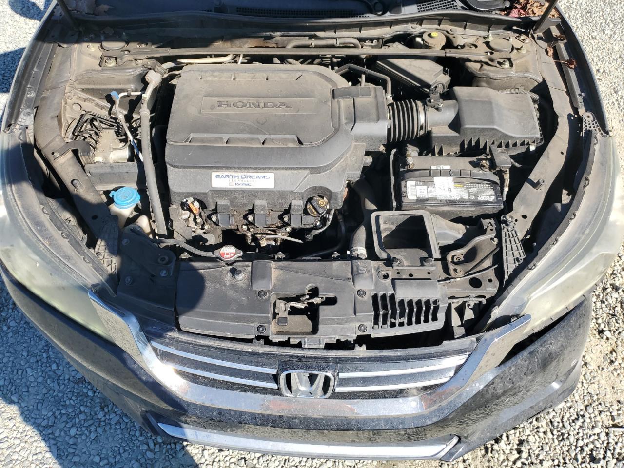 2013 Honda Accord - Image 13