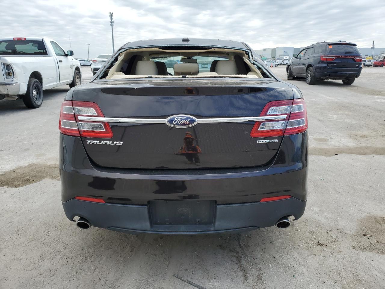 2013 Ford Taurus Se VIN: 1FAHP2D82DG168588 Lot: 76251394