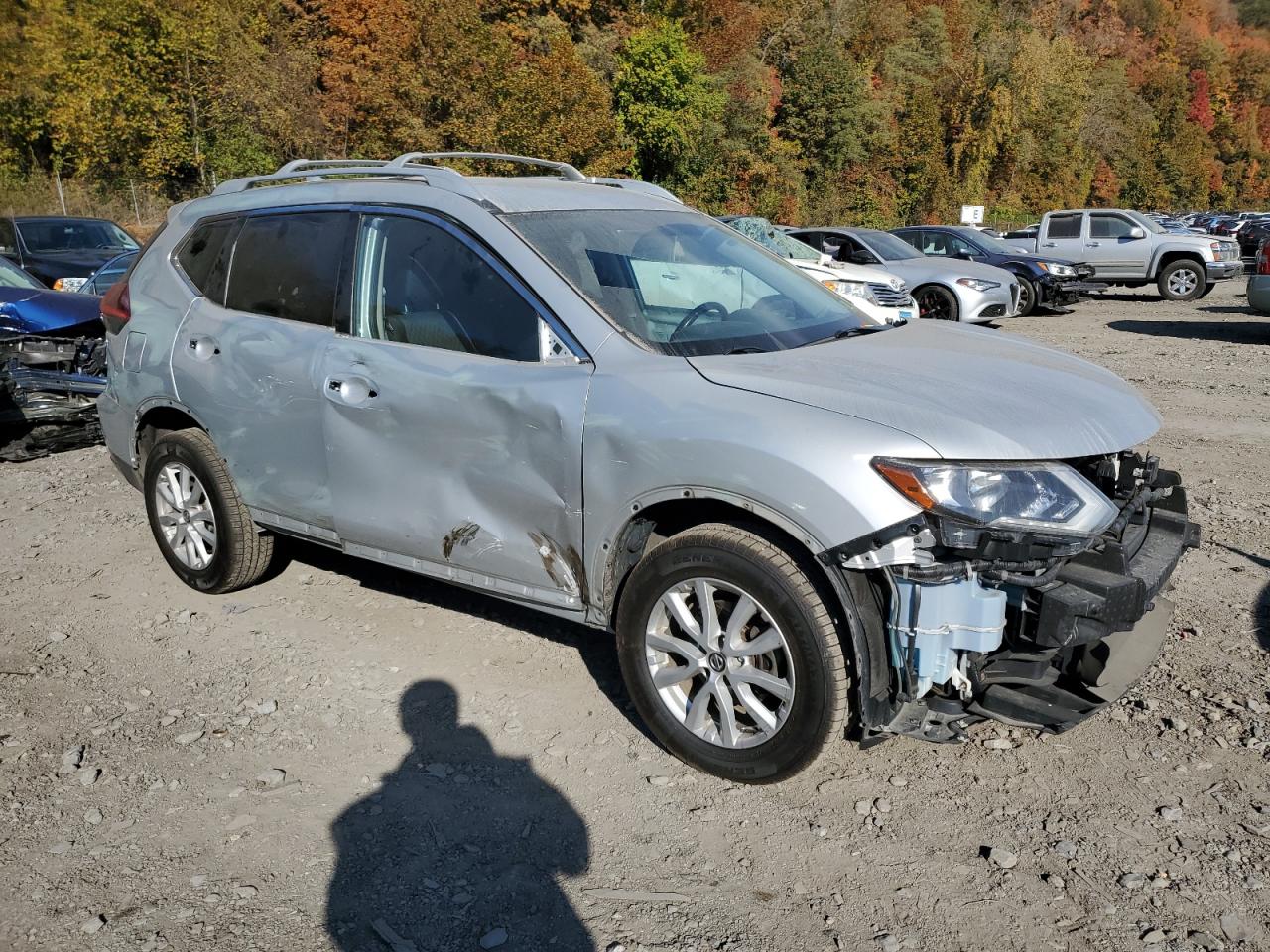 2018 Nissan Rogue - Image 4