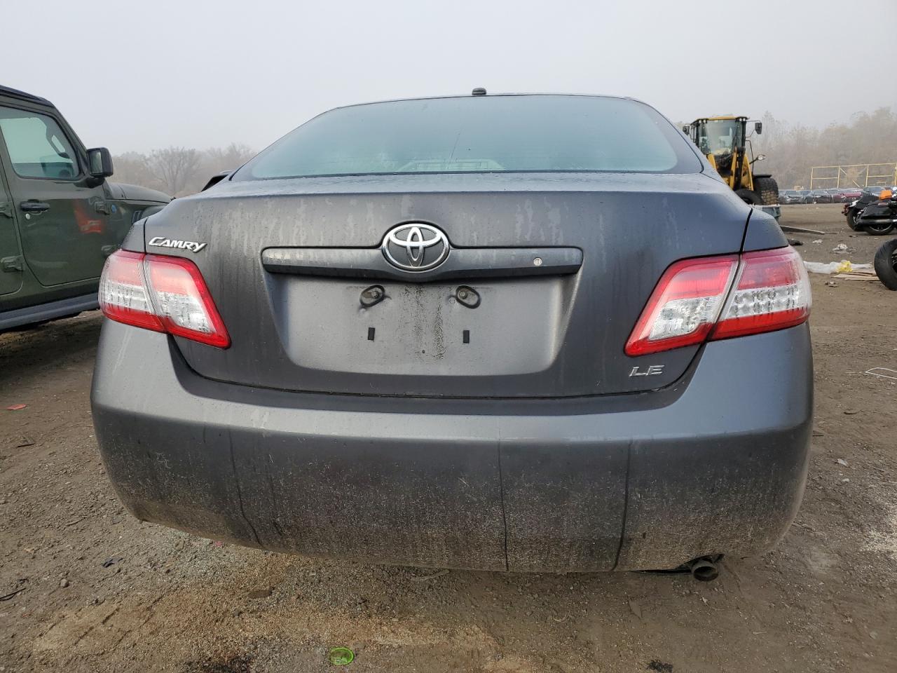 2011 Toyota Camry Base VIN: 4T1BF3EK4BU773984 Lot: 77582014