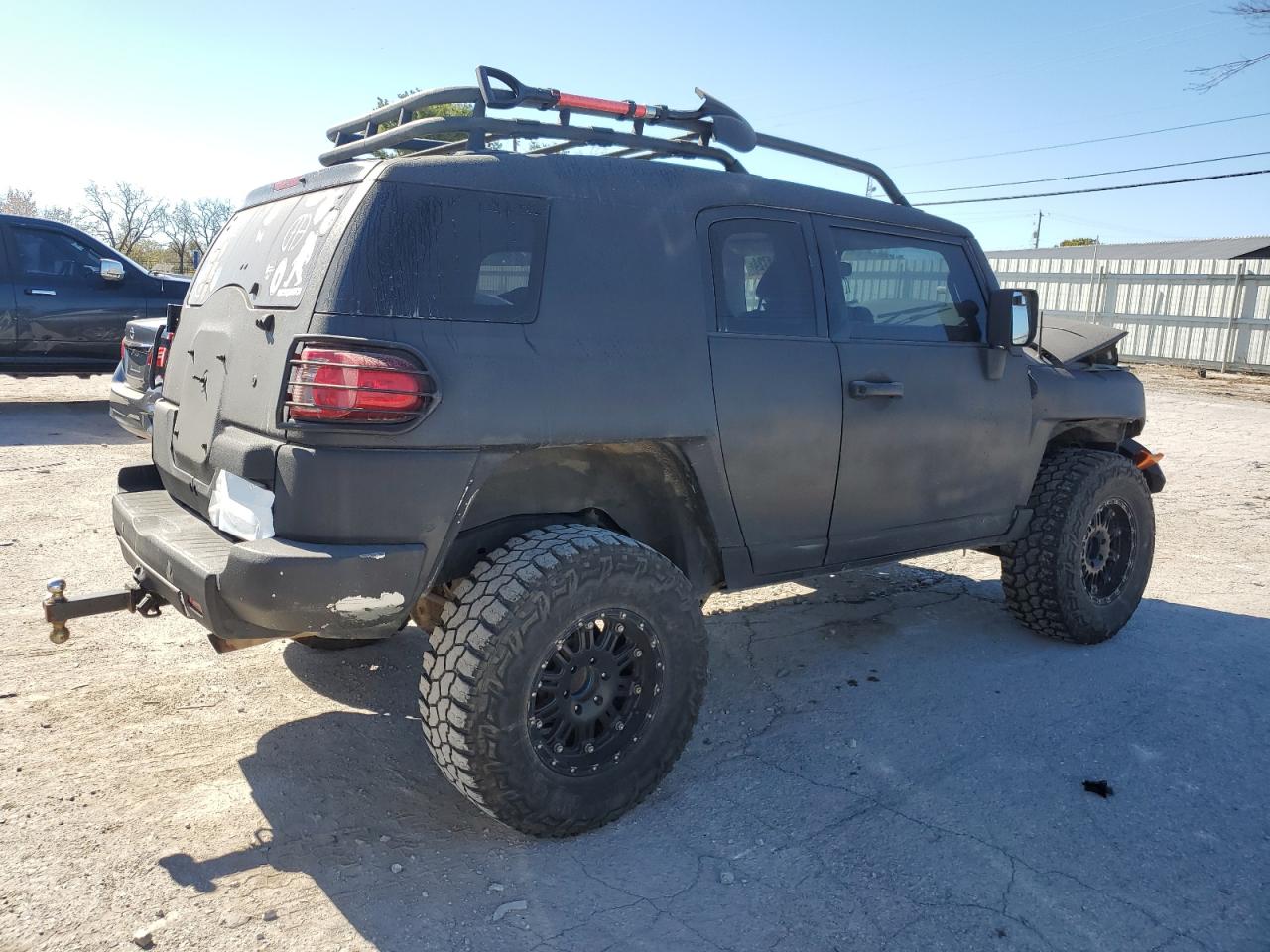 2007 Toyota FJ Cruiser - Image 3