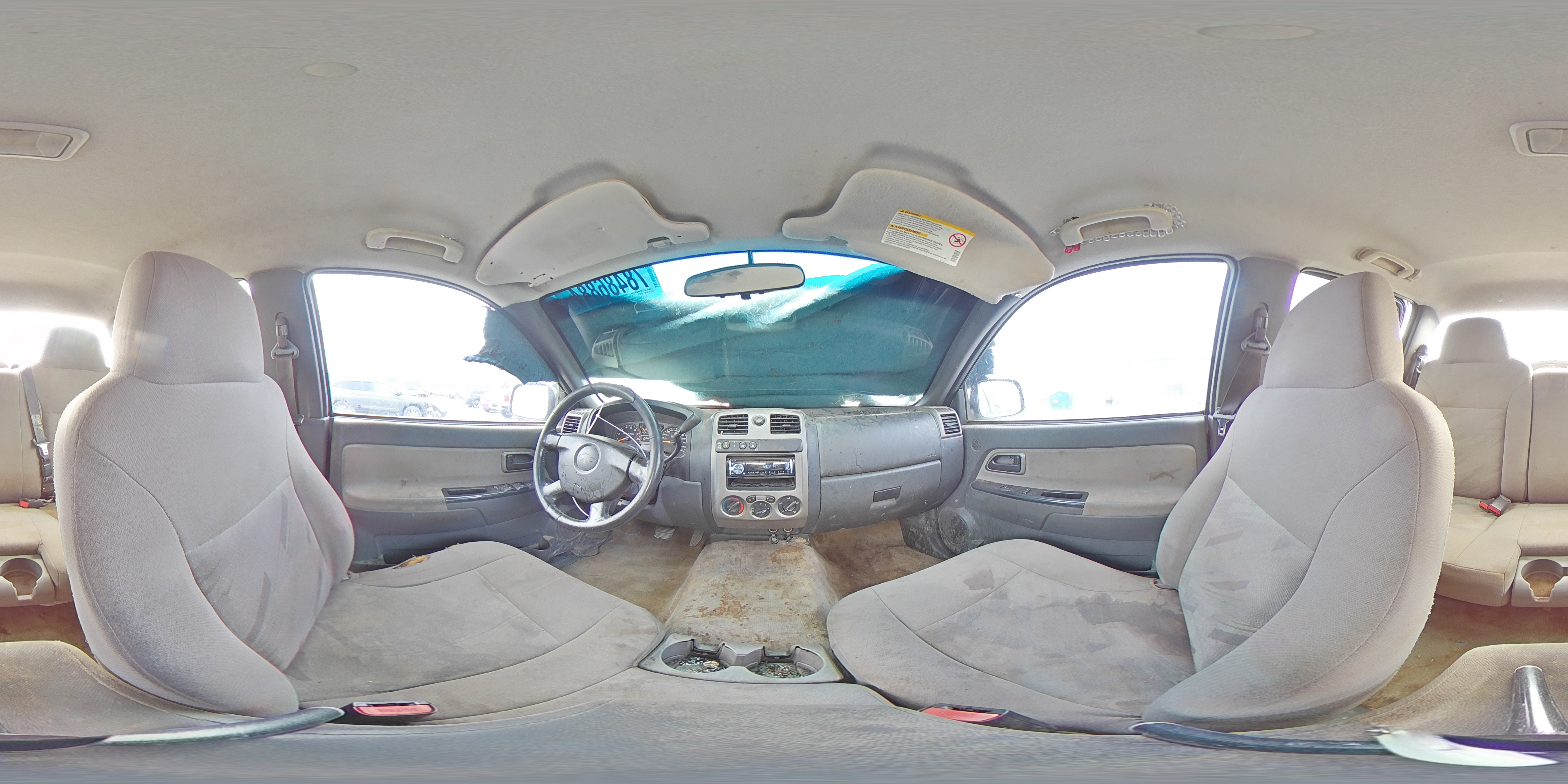 2005 Chevrolet Colorado - Image 13