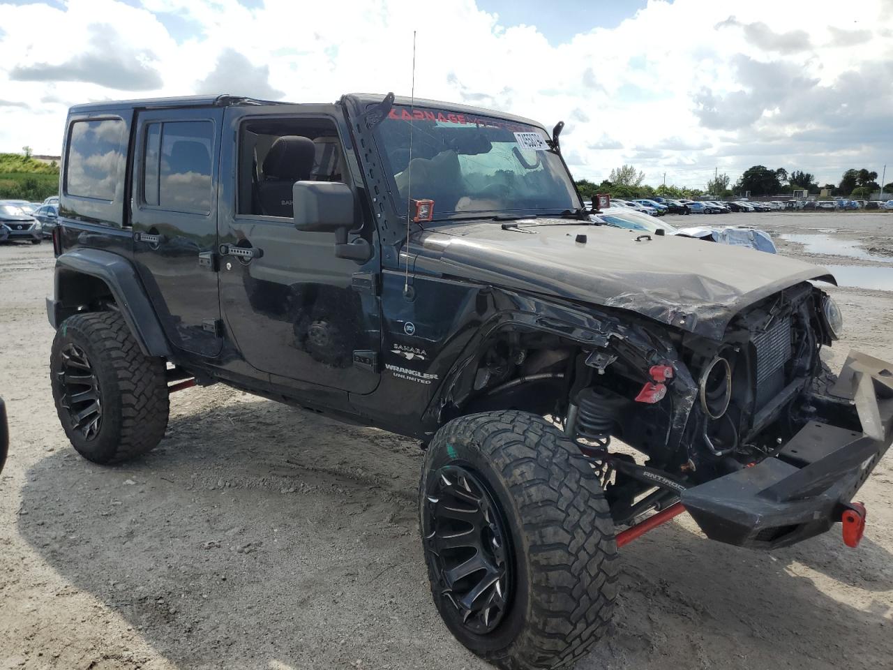 2016 Jeep Wrangler - Image 4