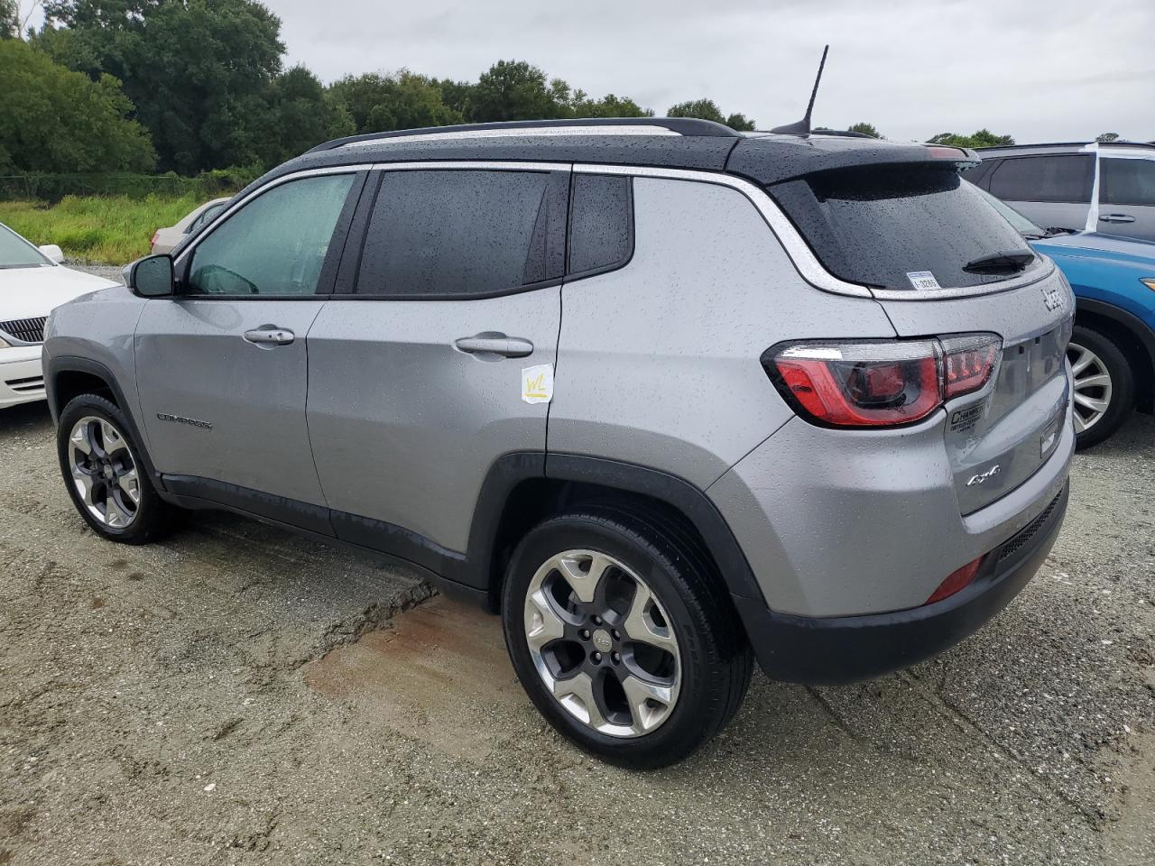 2019 Jeep Compass - Image 2