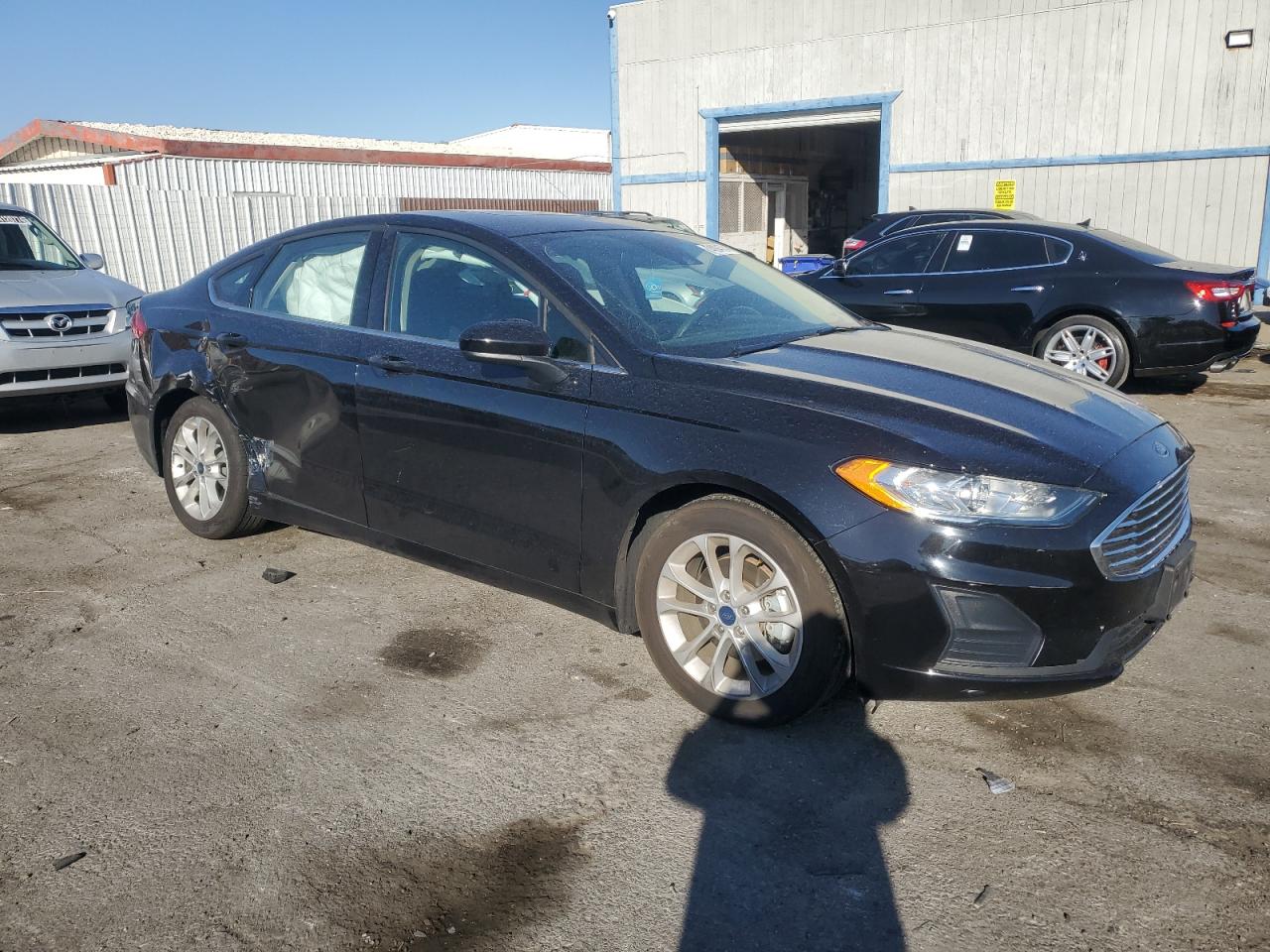 VIN 3FA6P0HD0KR232314 2019 FORD FUSION no.4