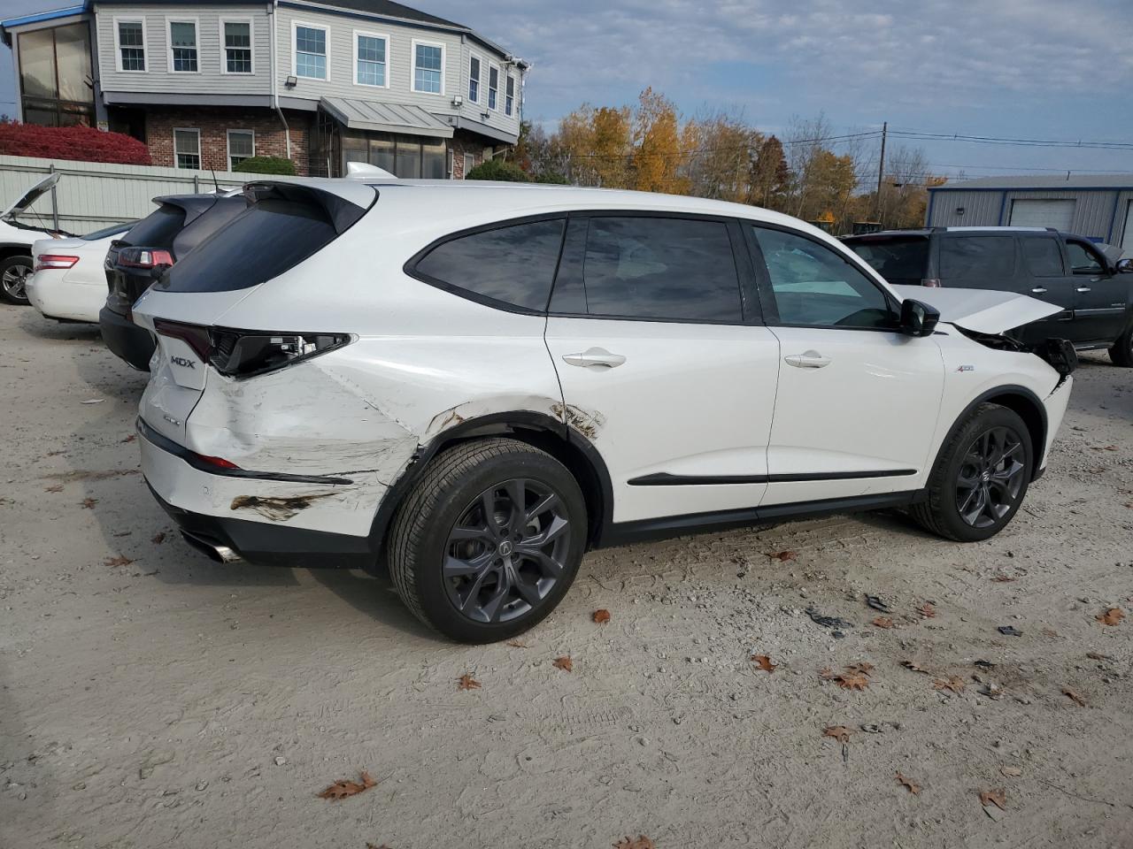 2022 Acura MDX - Image 3