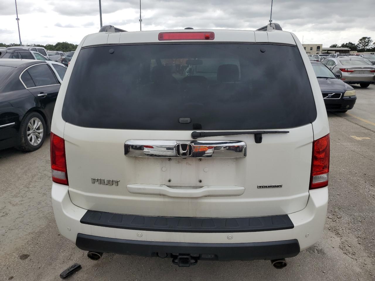 2011 Honda Pilot Touring VIN: 5FNYF3H98BB048632 Lot: 74462334