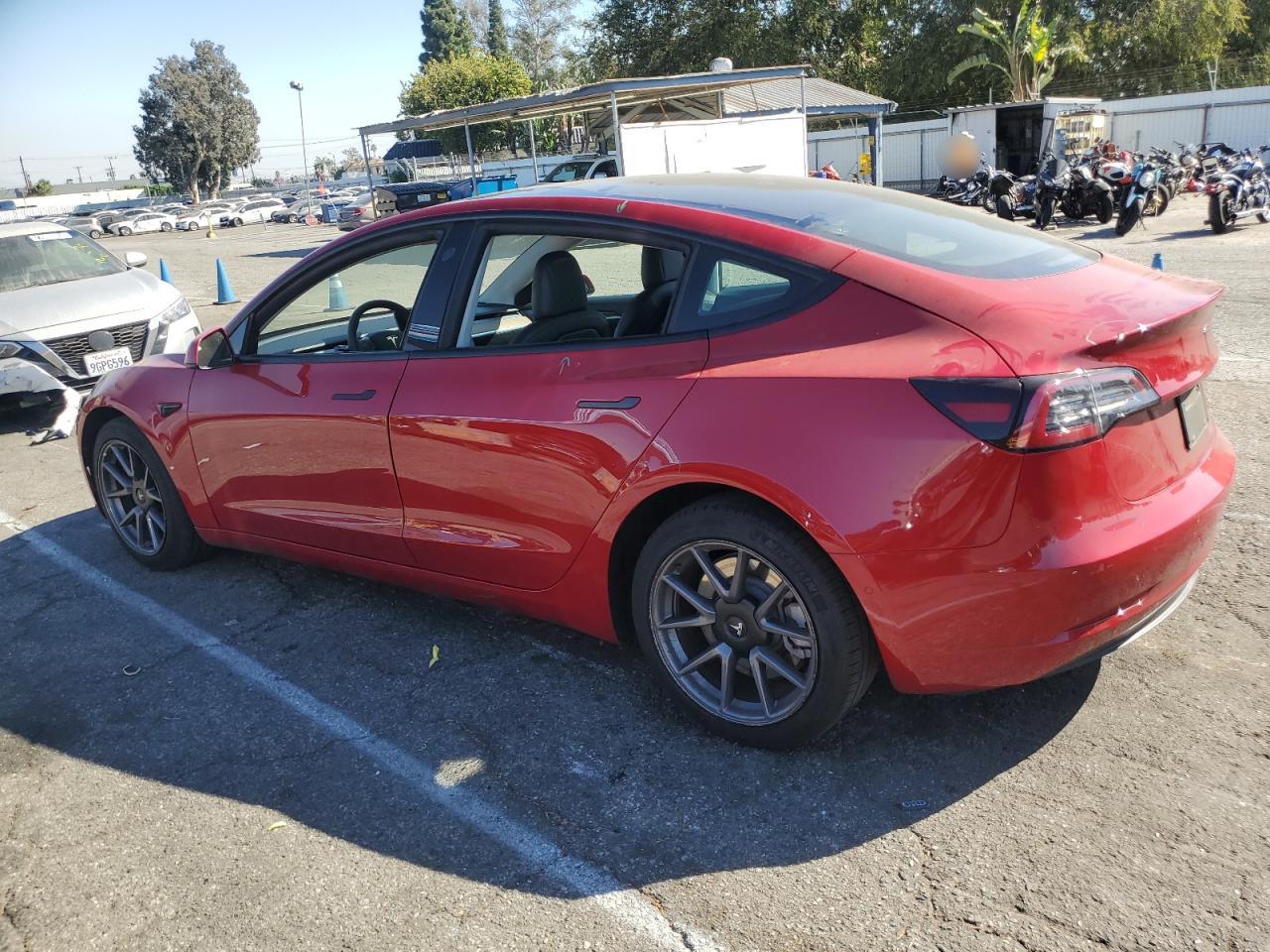 VIN 5YJ3E1EB4NF135943 2022 TESLA MODEL 3 no.2