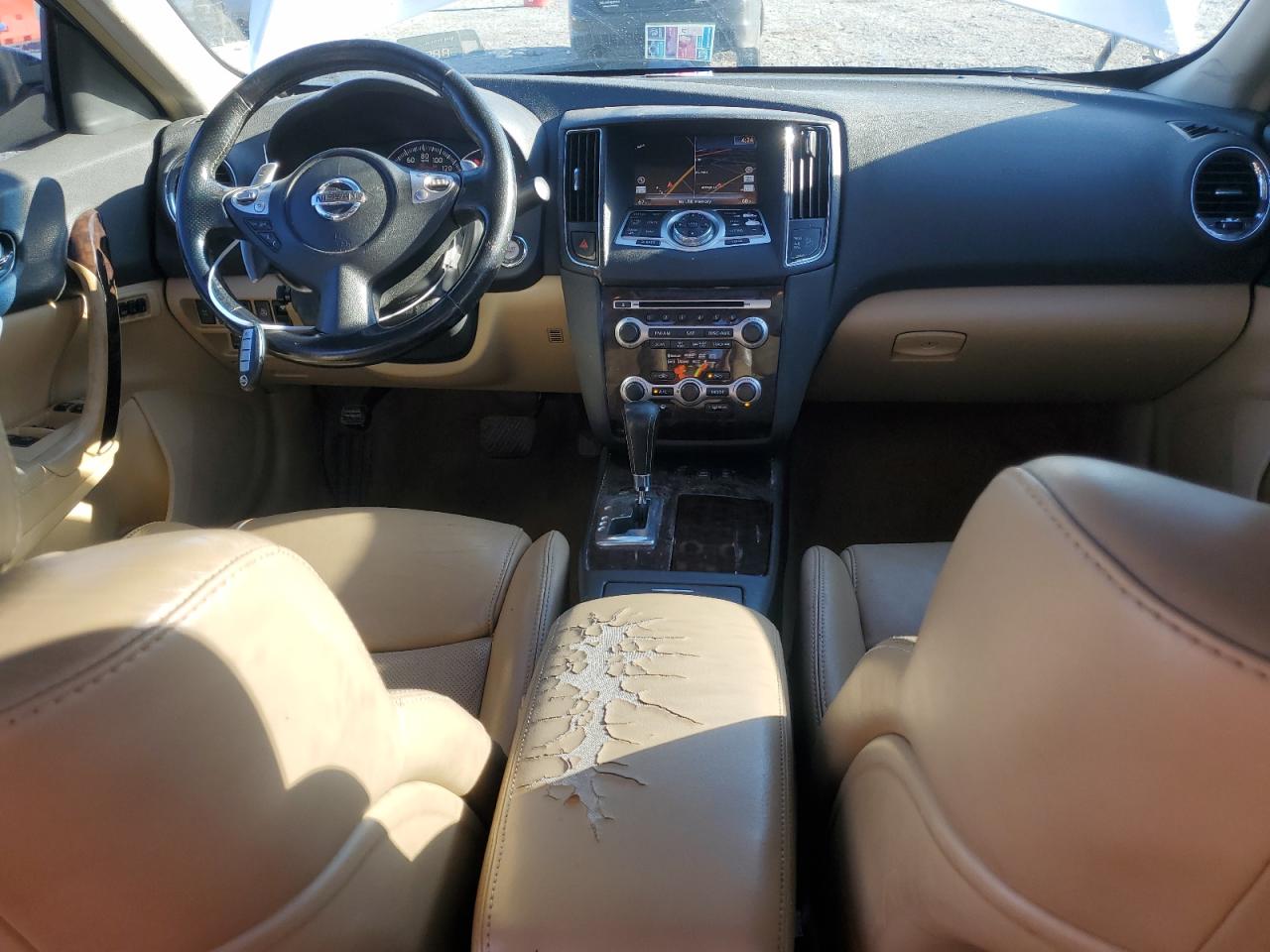 2010 Nissan Maxima - Image 8