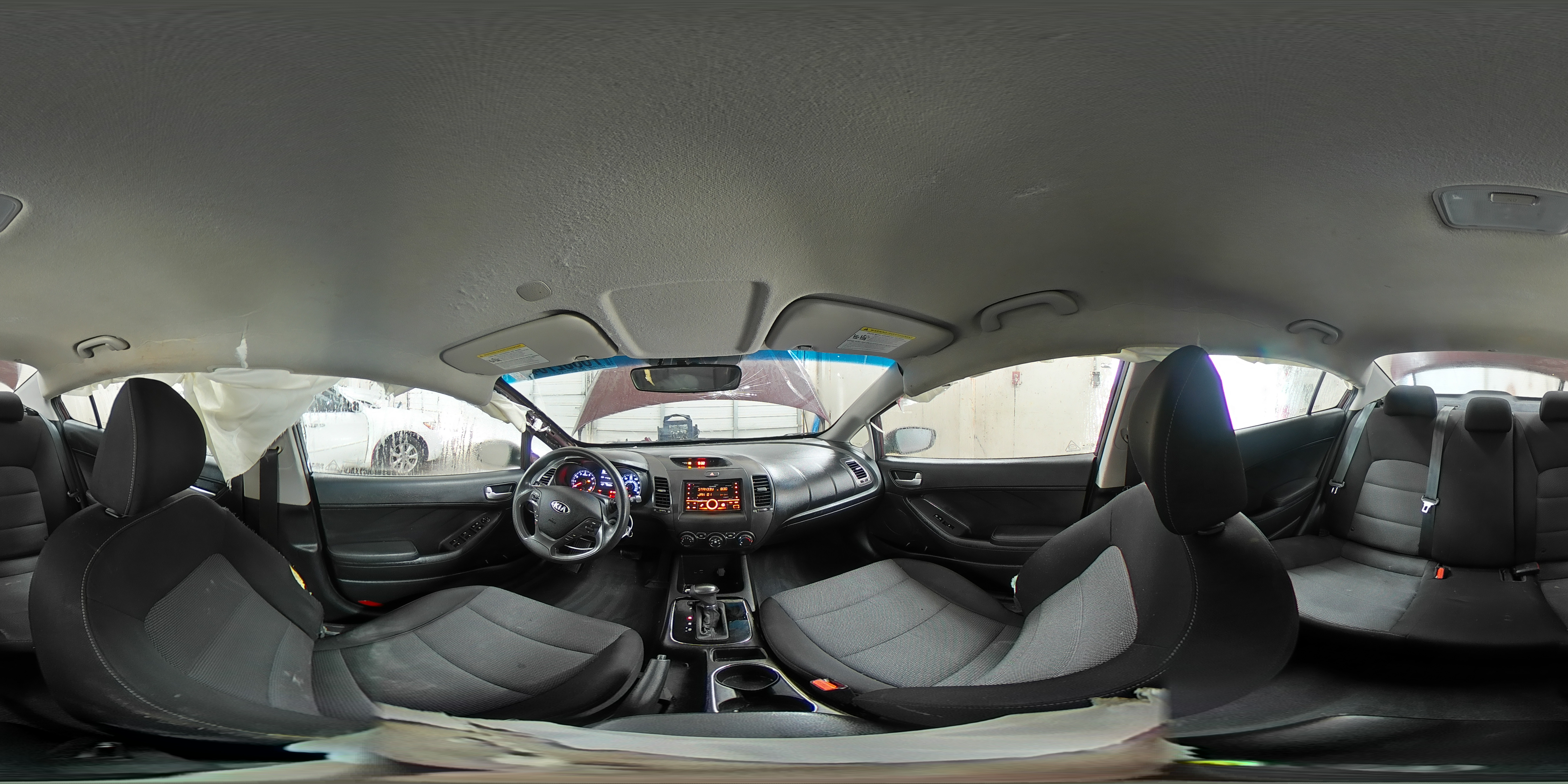 2017 Kia Forte - Image 15