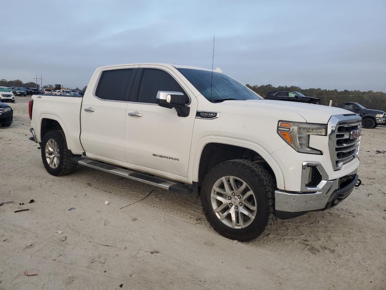 VIN 3GTU9DED5KG230691 2019 GMC SIERRA no.4