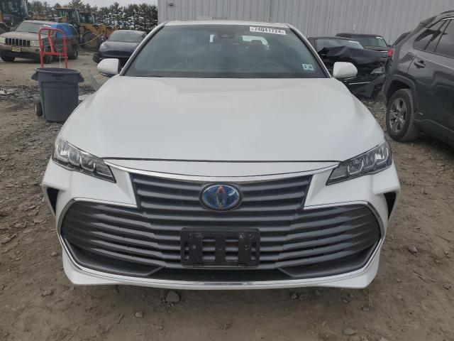  TOYOTA AVALON 2021 Biały