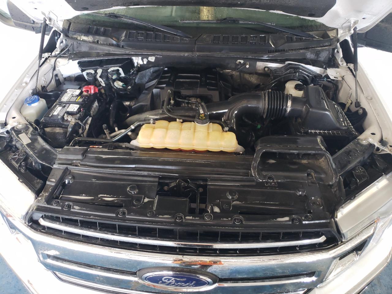 2018 Ford F-150 - Image 11