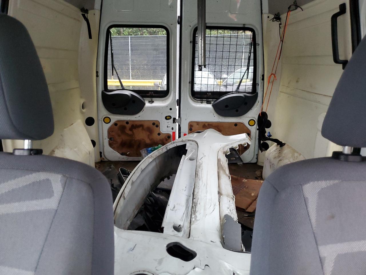 2013 Ford Transit - Image 10
