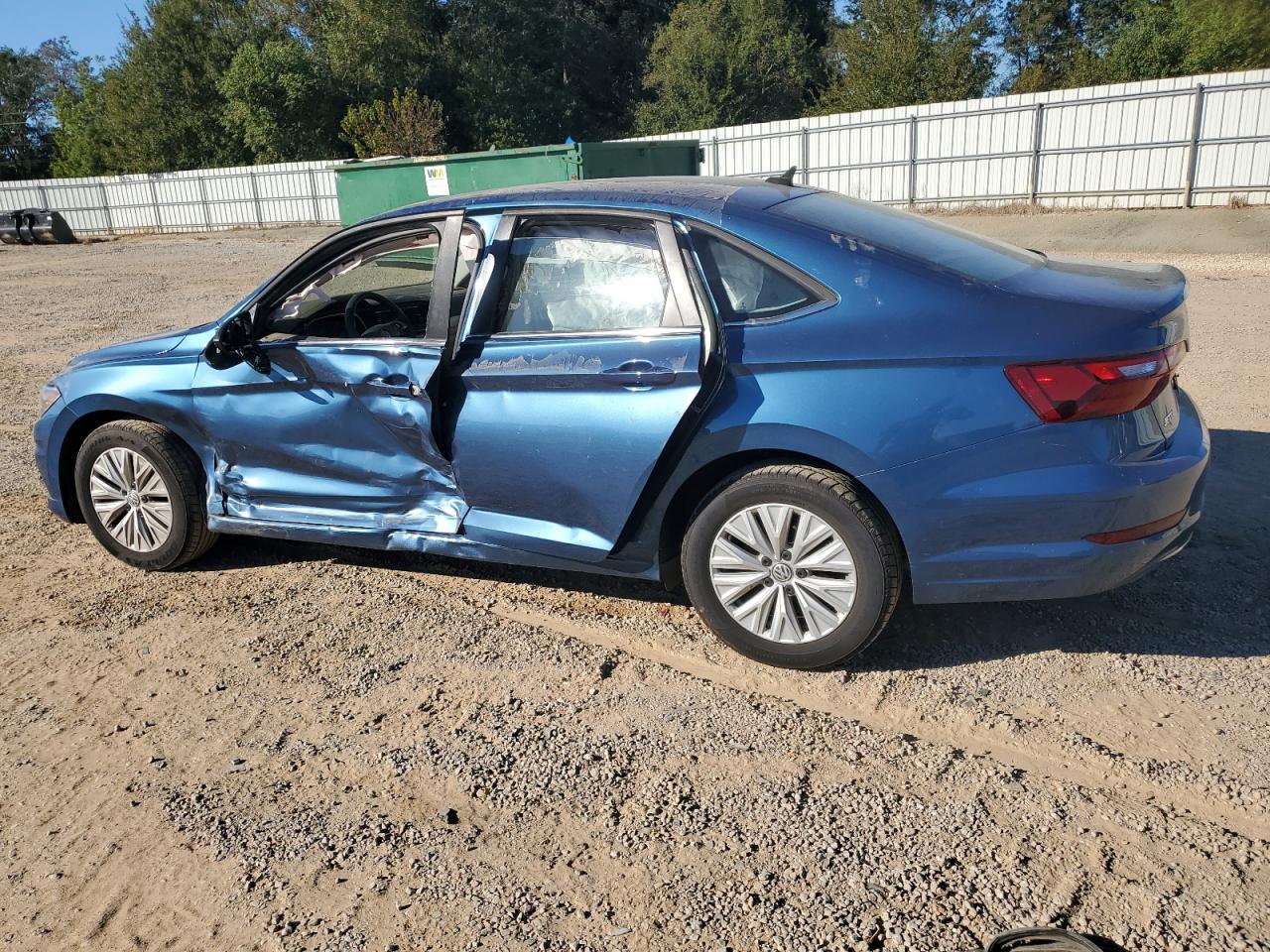 2020 Volkswagen Jetta - Image 2