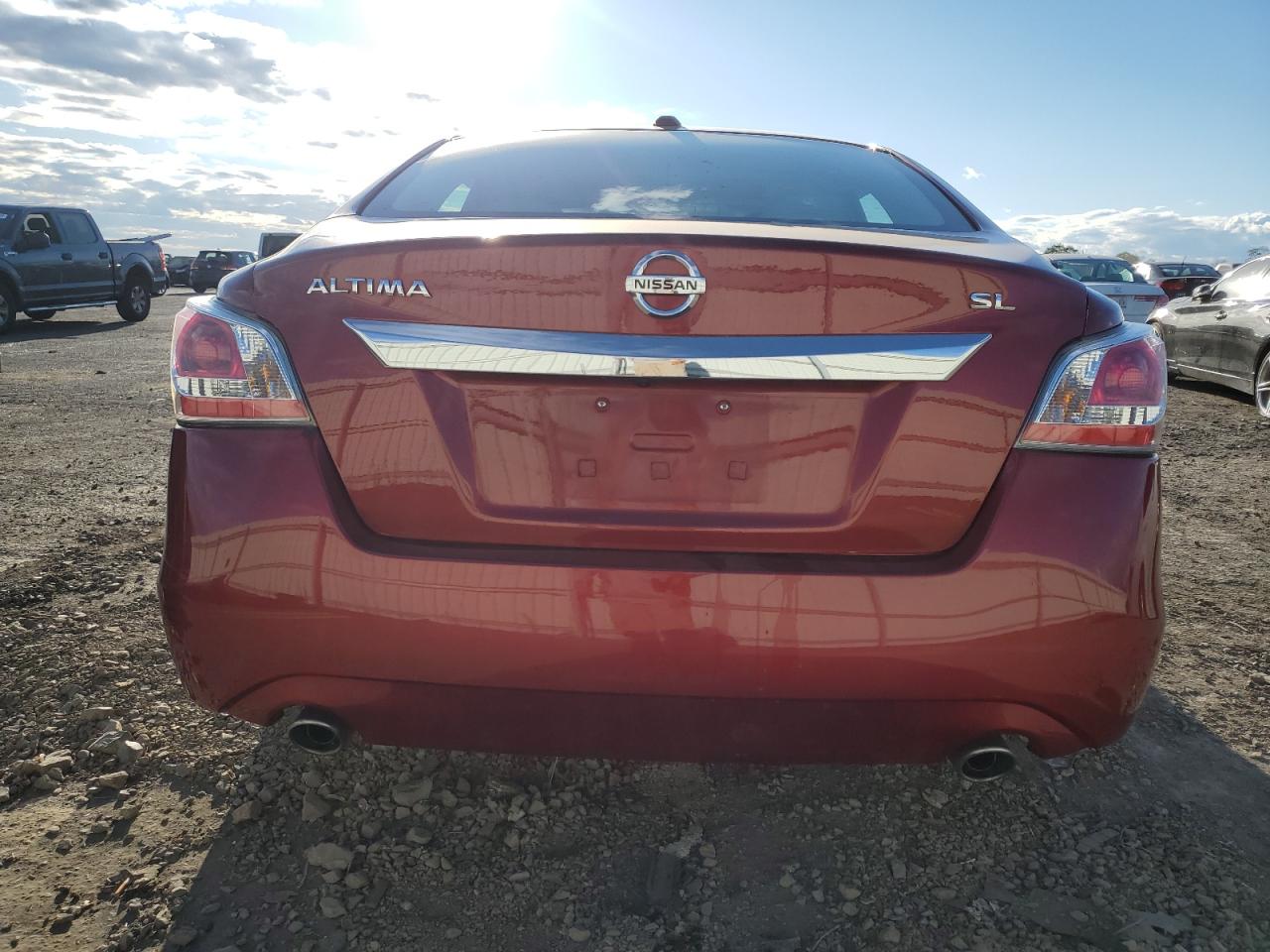 2015 Nissan Altima - Image 6