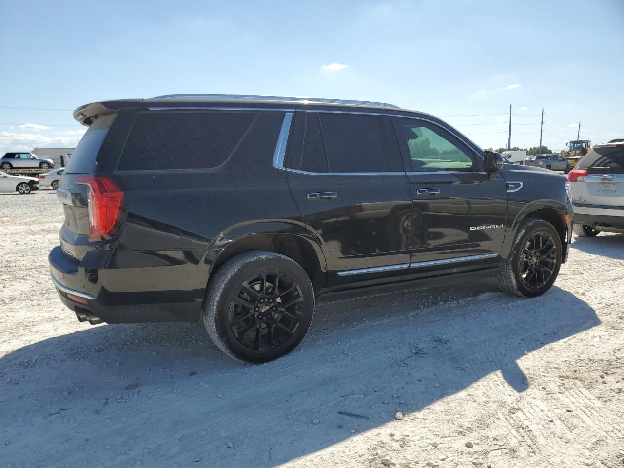 VIN 1GKS2DKL4NR165316 2022 GMC YUKON no.3