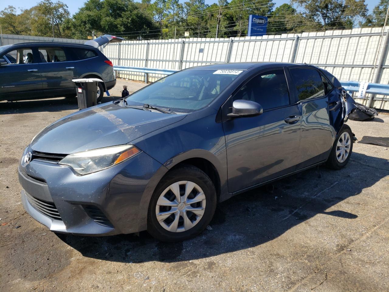 VIN 5YFBURHE1GP528020 2016 TOYOTA COROLLA no.1